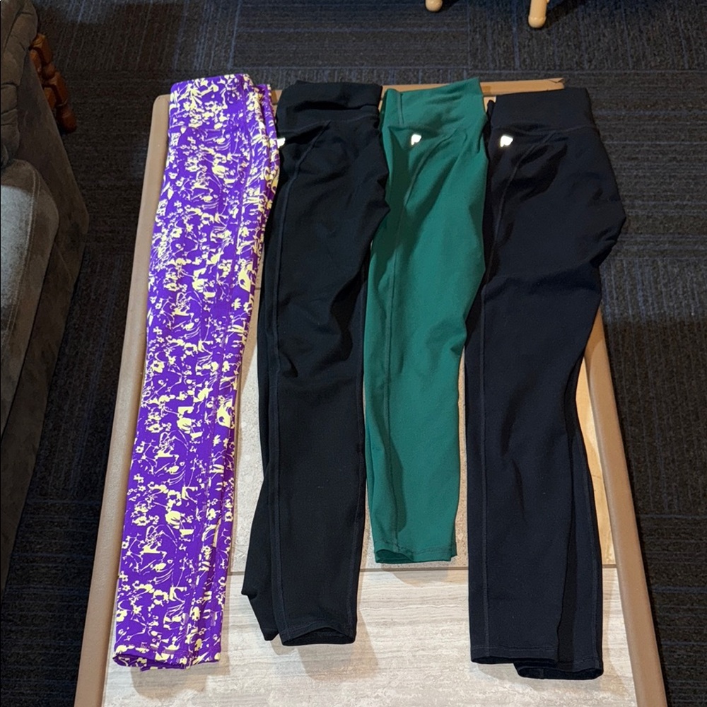 Fabletics leggings bundle